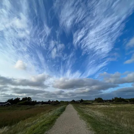 Renovated Retreat Near - By Traum Holiday home Blavand