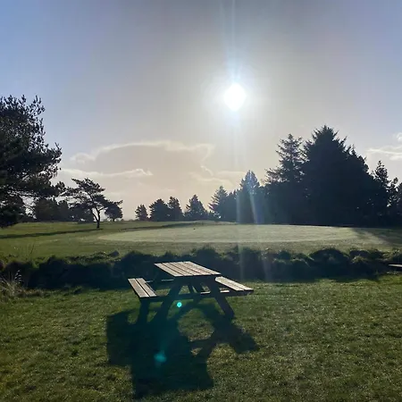 Renovated Retreat Near - By Traum Blavand